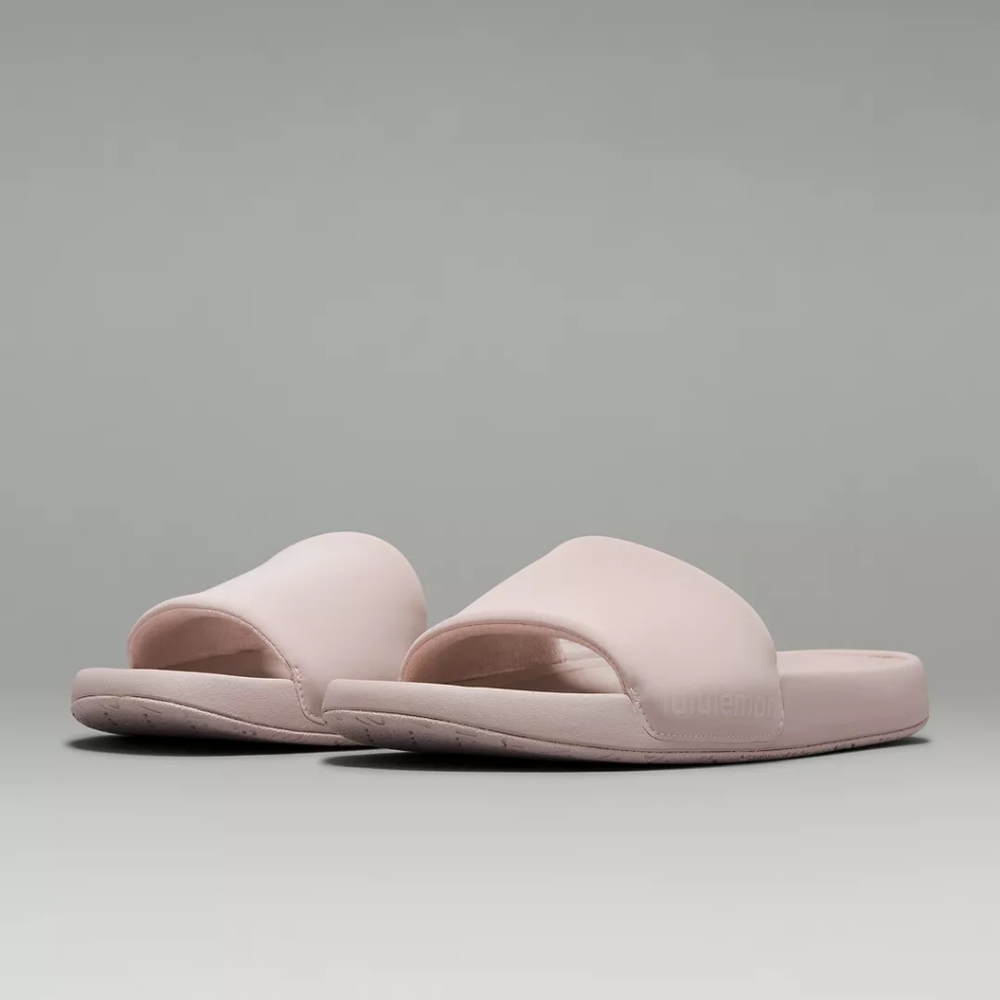 NIB 🌸Lululemon Restfeel Slides Misty Pink Size 7 SOLD OUT!!🌸